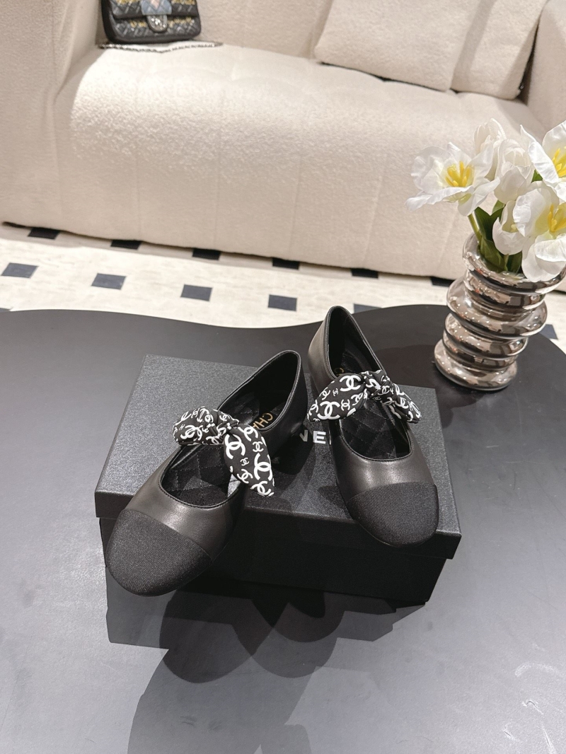 Ch**el flat shoes